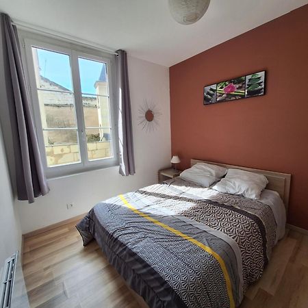 Bel Appartement 50M2 En Plein Centre De سوموور المظهر الخارجي الصورة