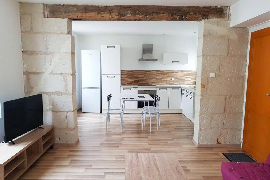 Bel Appartement 50M2 En Plein Centre De سوموور المظهر الخارجي الصورة