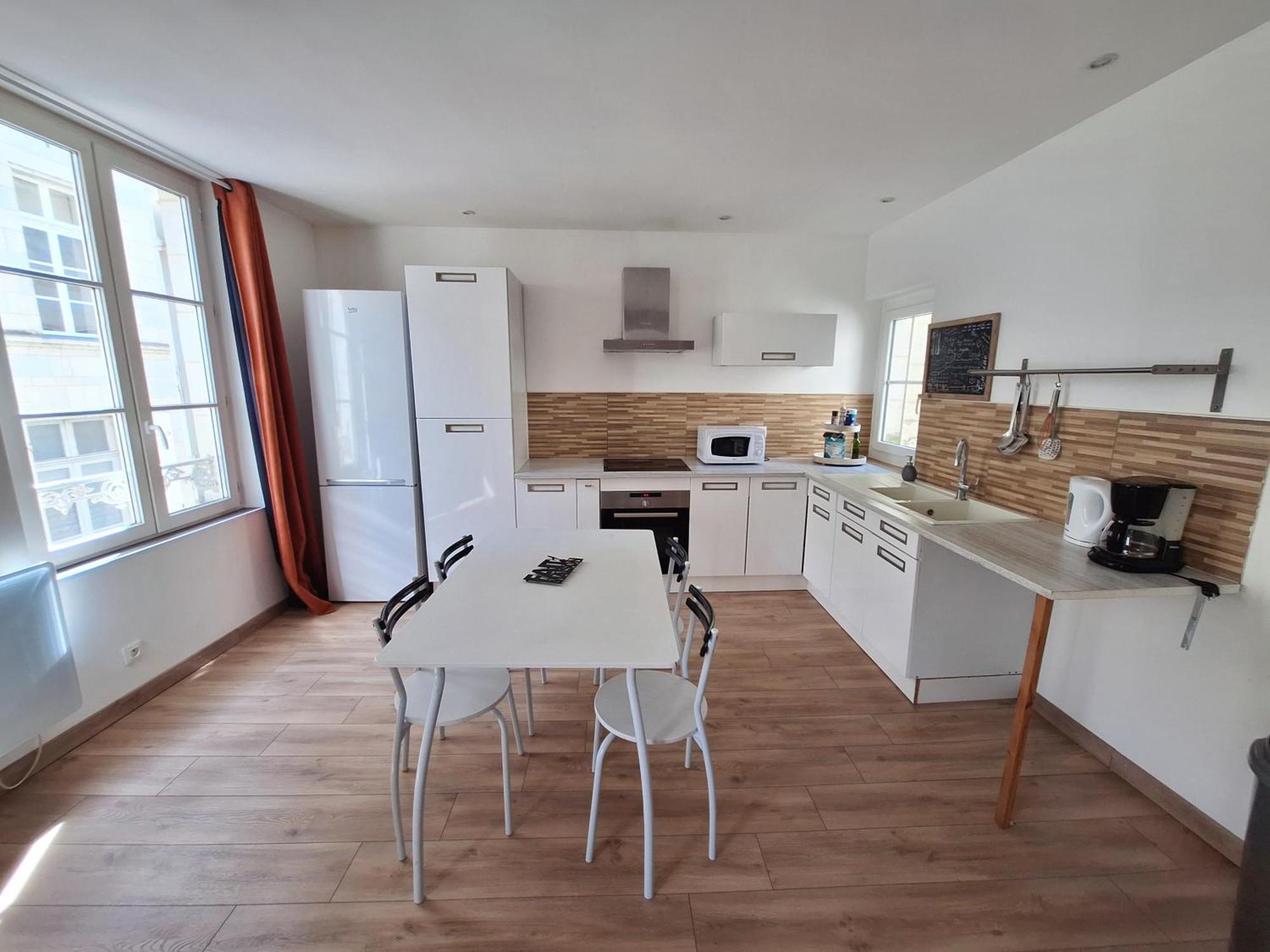 Bel Appartement 50M2 En Plein Centre De سوموور المظهر الخارجي الصورة