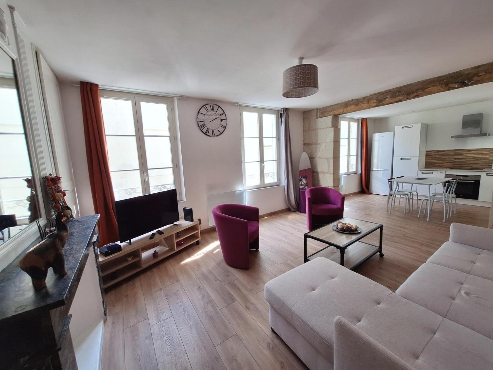 Bel Appartement 50M2 En Plein Centre De سوموور المظهر الخارجي الصورة